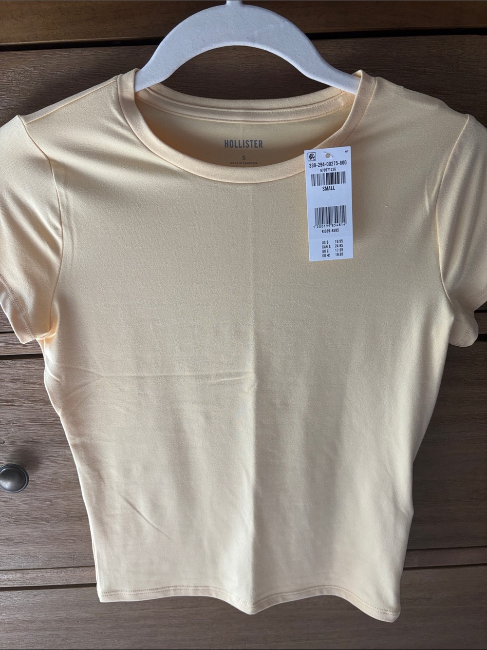 Hollister Women's Short Sleeve Crewneck Tee - Pastel Yellow